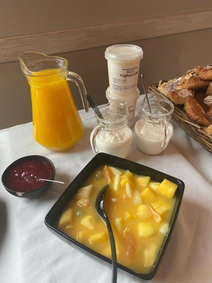 Bouwelhoeve 't Schuur Grobbendonk Buitenkant foto